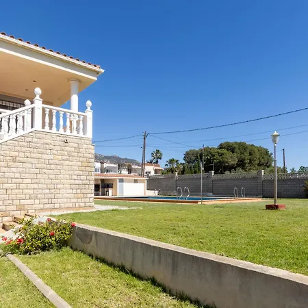 Holiday home Gladiols By Interhome *
