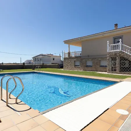 Holiday home Gladiols By Interhome Sant Carles De La Rapita