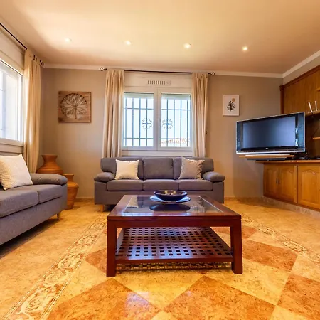 Gladiols By Interhome *